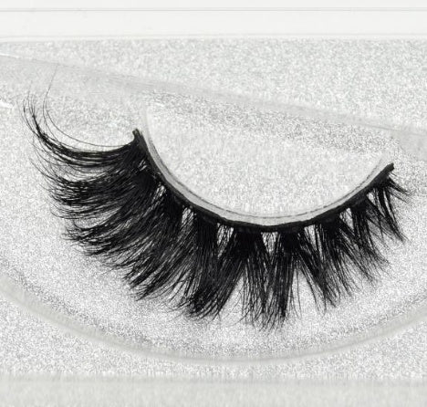 Faux Aurelia Eye Lashes - 3D Mink Eyelashes – Natural & Glamorous Look